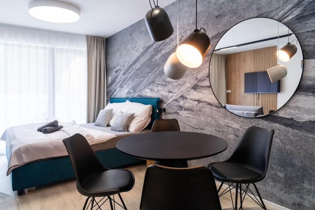 Parkside Harmony Apartment - Brno Luaran gambar